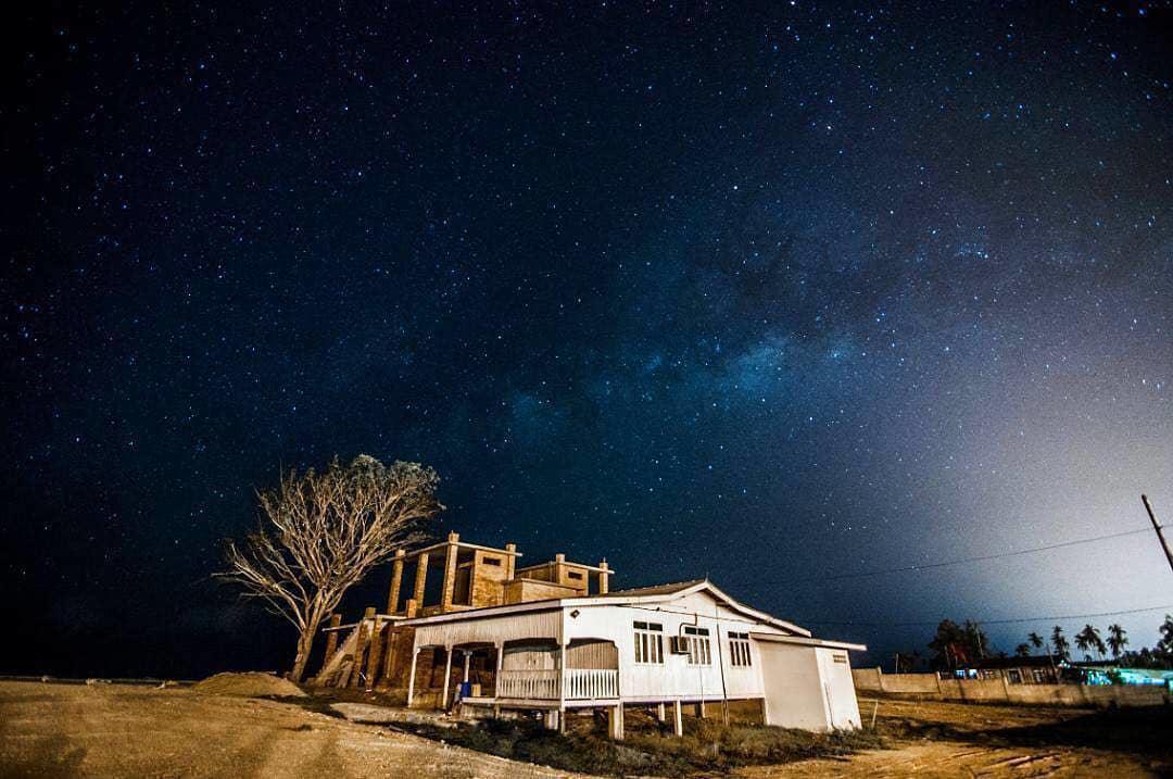 Ombak Deru Lodge Marang Buitenkant foto
